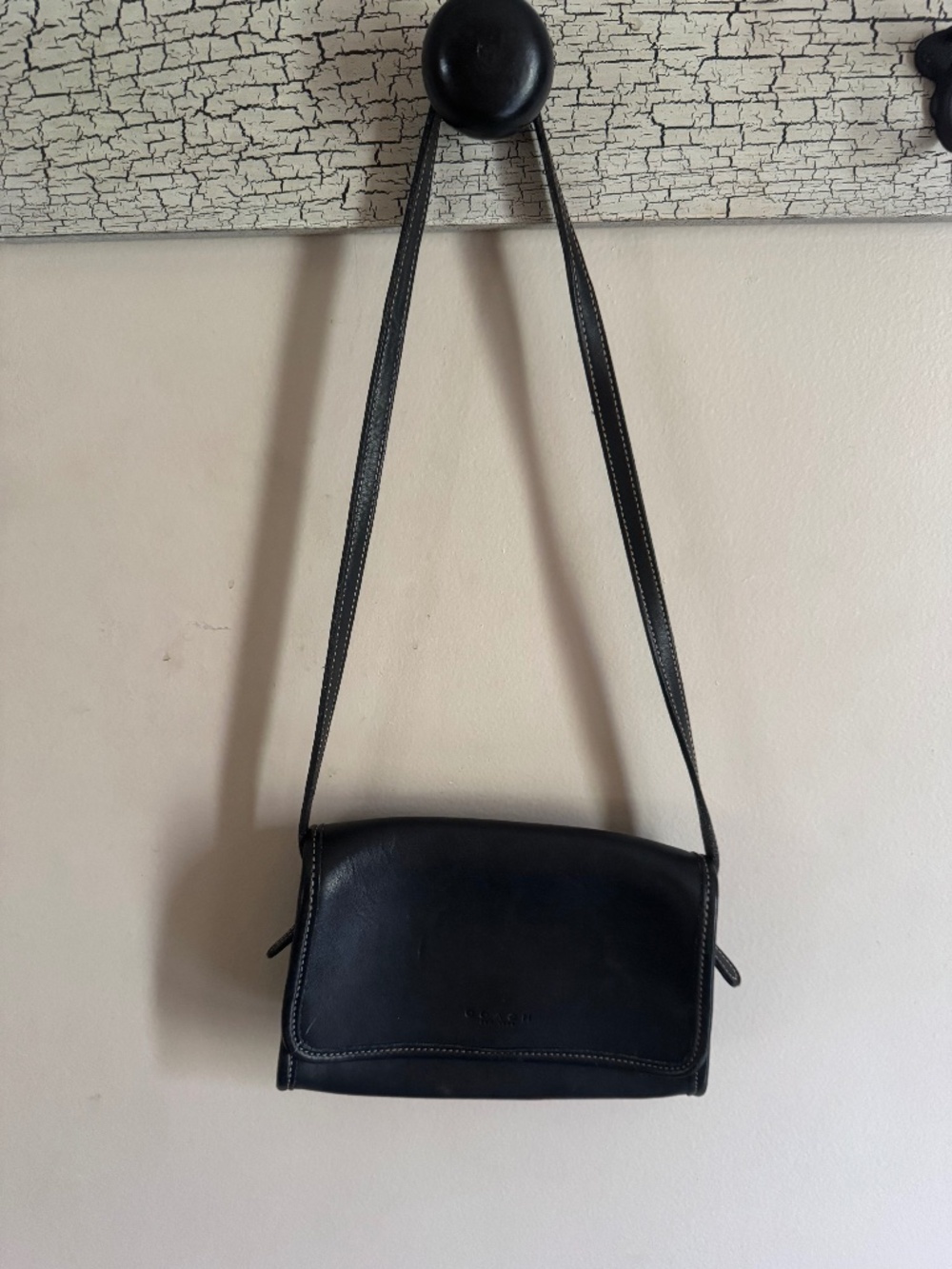 Coach Vintage NewYork Martini 9140 Black Leather Cross Body Bag
